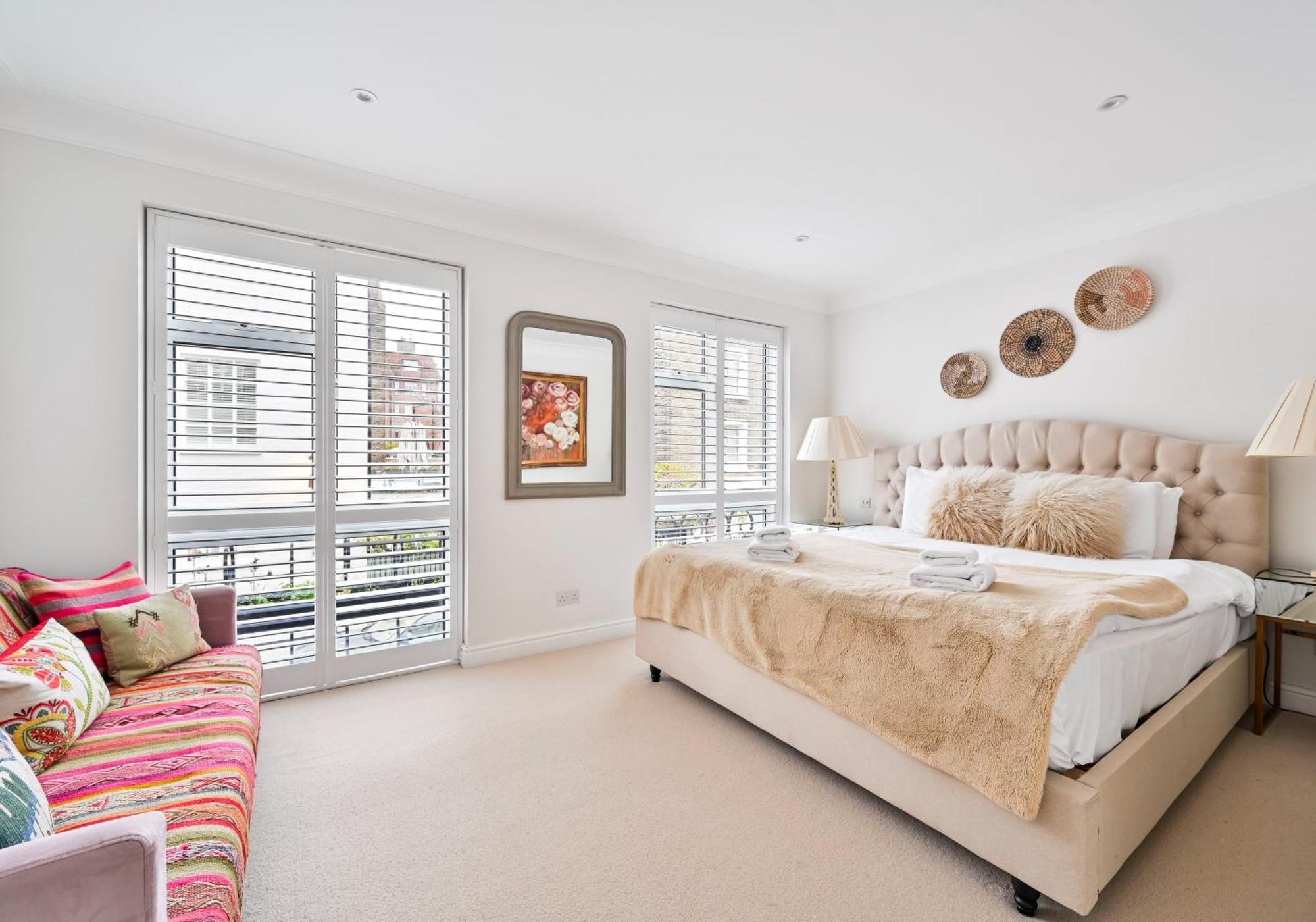 Appartamento Chelsea Townhouse With Roof Terrace & Parking *
